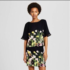 Victoria Beckham For Target Black Floral Slightly Crop Top Size XL G26
